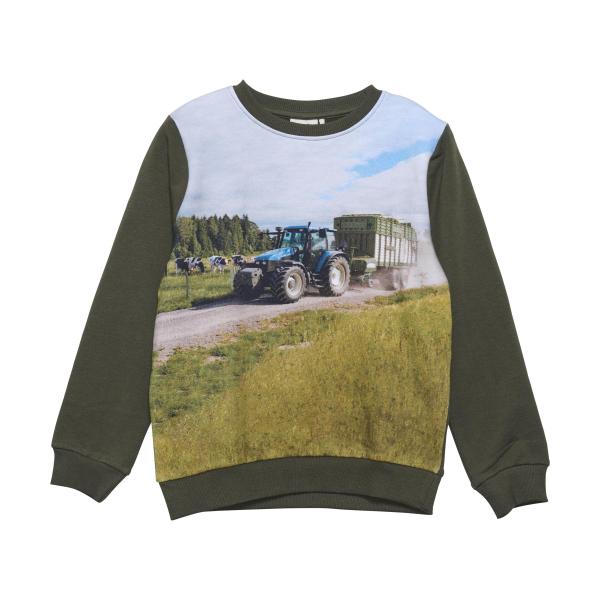 Sweater_Tractor_Forest_Night